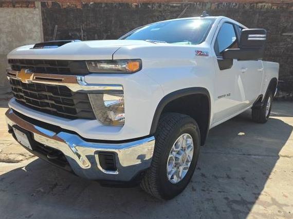 CHEVROLET SILVERADO HD 2024 2GC4YNEY2R1118428 image